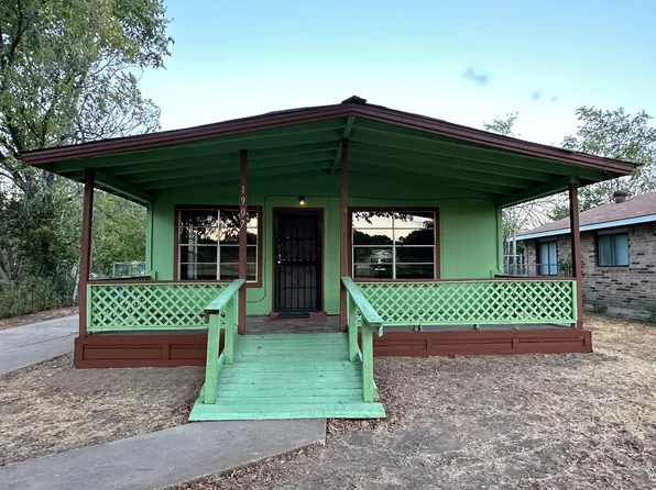 1907 Pecan St, Bastrop, TX 78602