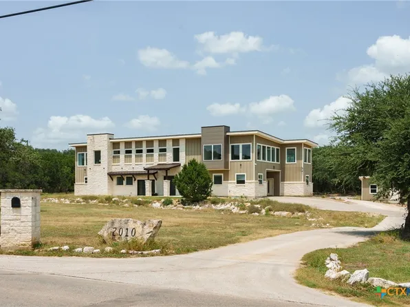 2010 Hoffmann Ln, New Braunfels, TX 78132