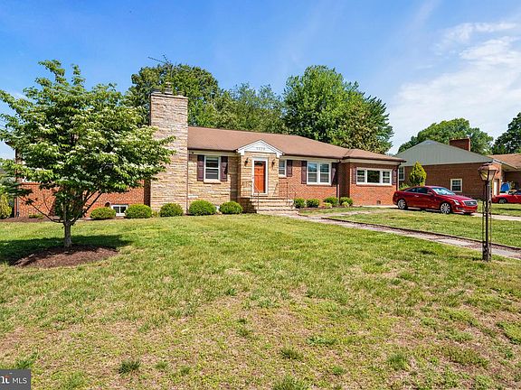 2nd image of 5408 Manchester Dr