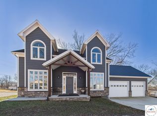 23046 Salley Dr, Warsaw, MO 65355