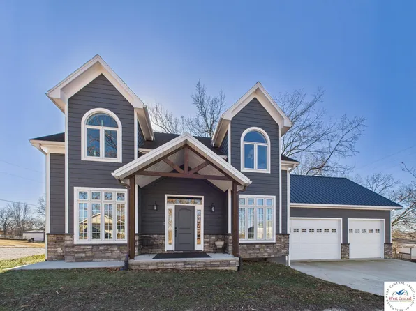 23046 Salley Dr, Warsaw, MO 65355