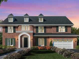 31 Arleigh Rd, Great Neck, NY 11021