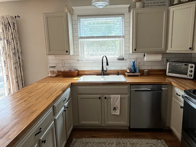 26 Fairwoods Ct — Photo 13