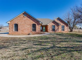 1053 S Mustang Rd, Blanchard, OK 73010