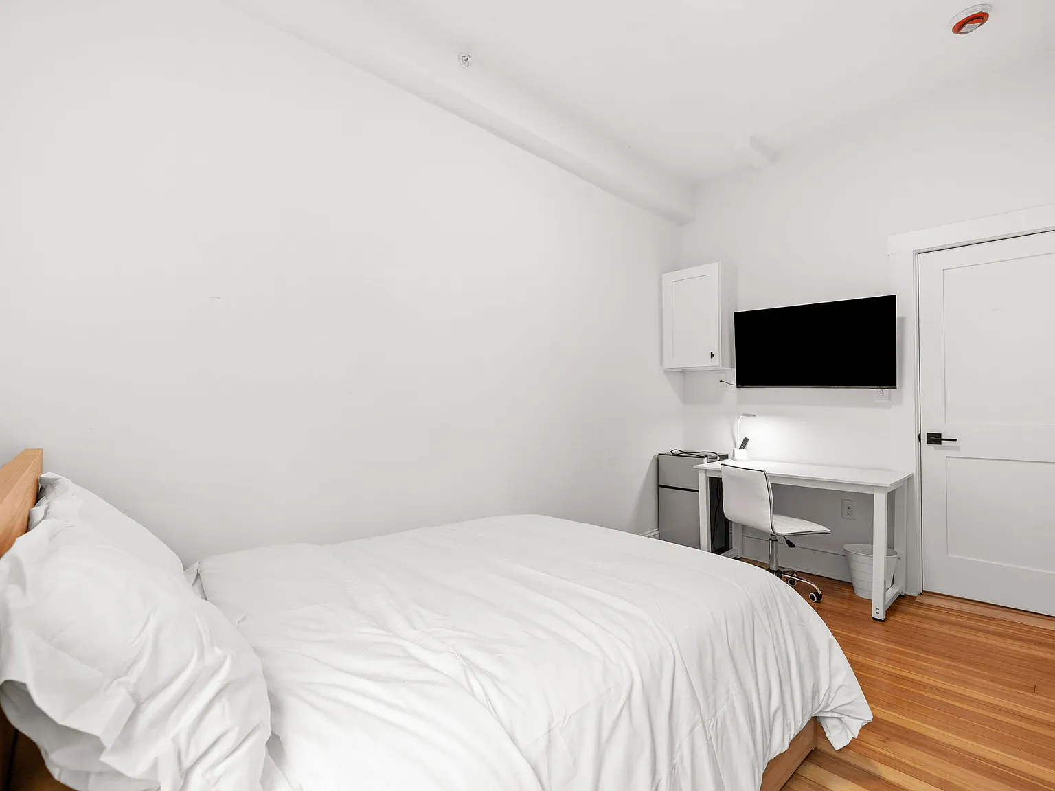 1 bed, $1,295 — Photo 2