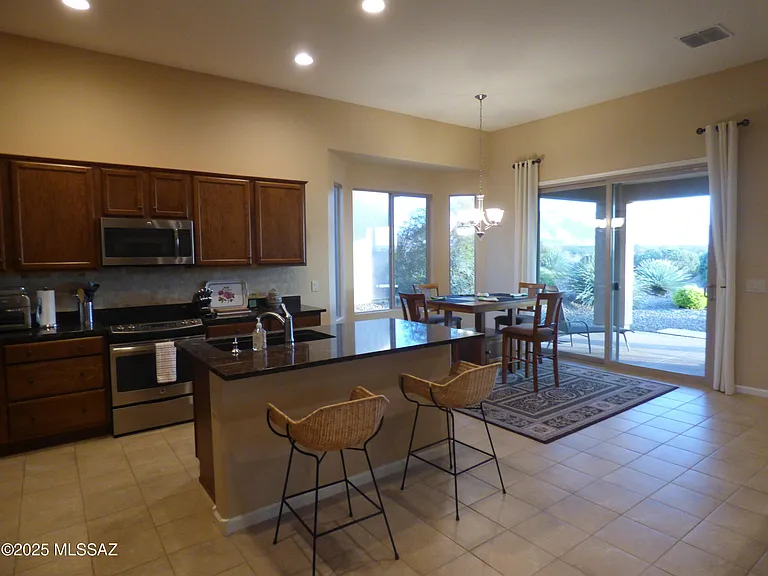 61217 E Arbor Basin Rd — Photo 7