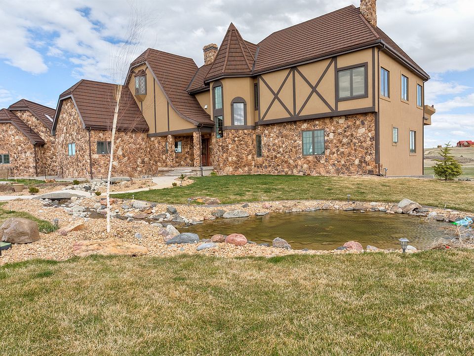 Wonderful Elizabeth Home!