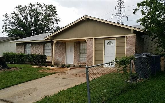 3rd image of 6417 Gentle River Dr