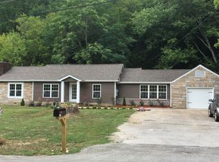 581 Lullwater Rd, Chattanooga, TN 37405