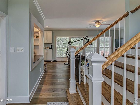 3rd image of 9525 Grassy Meadow Blvd