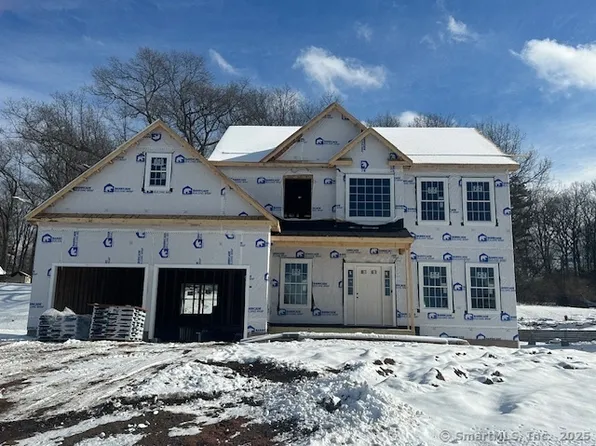 20 Willow Creek Lane, Southington, CT 06489