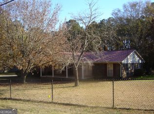 3121 15th St SW, Lanett, AL 36863