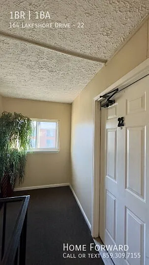 164 Lakeshore Dr #22 — Photo 5