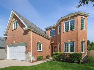 583 W Fay Ave, Elmhurst, IL 60126