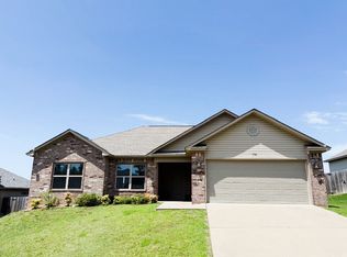 176 Cambridge Dr, Hot Springs, AR 71913