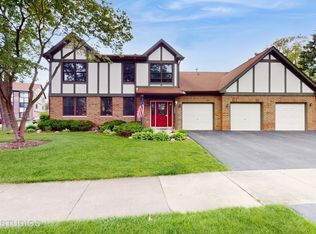 9 Willow Bridge Way #1A, Bloomingdale, IL 60108