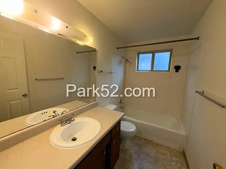 3111 N 26th St #4 — Photo 6