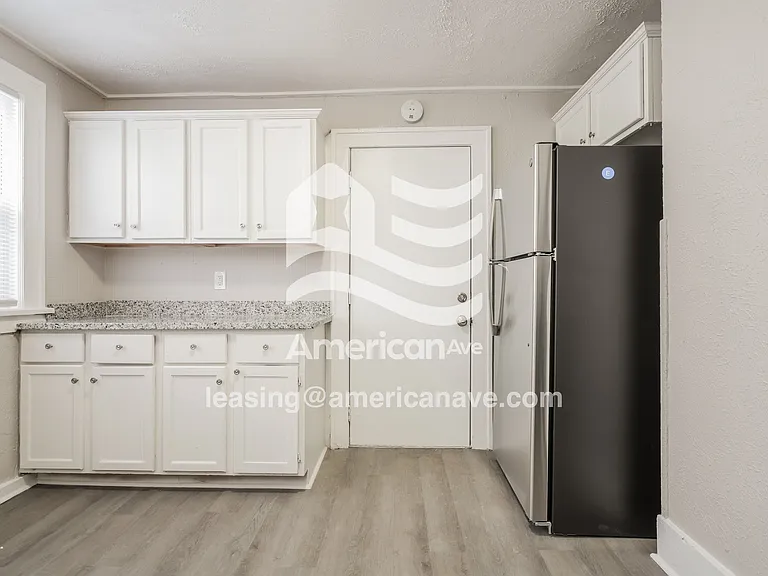 1674060_005_wm_-_kitchen_13521492.jpg