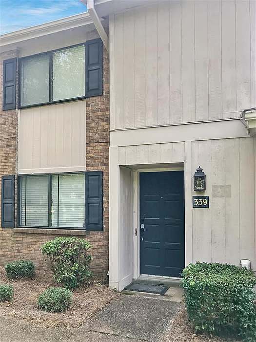 1st image of 339 Lakebend Dr