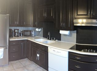 8539 17th Ave, Kenosha, WI 53143