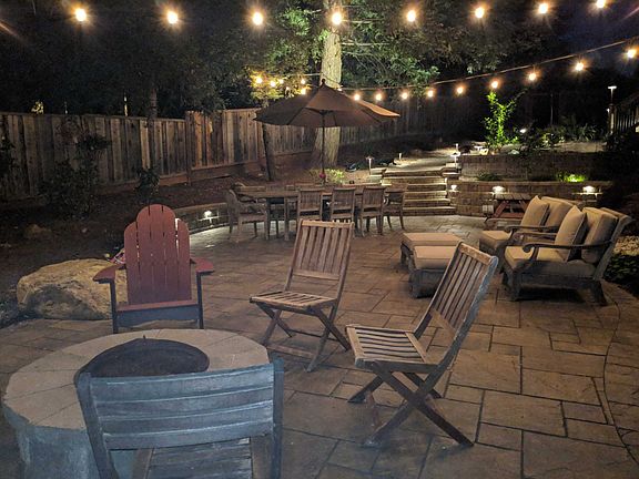 2nd image of 570 S Oak Park Way