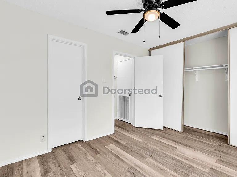 7407 Alverstone Way — Photo 16