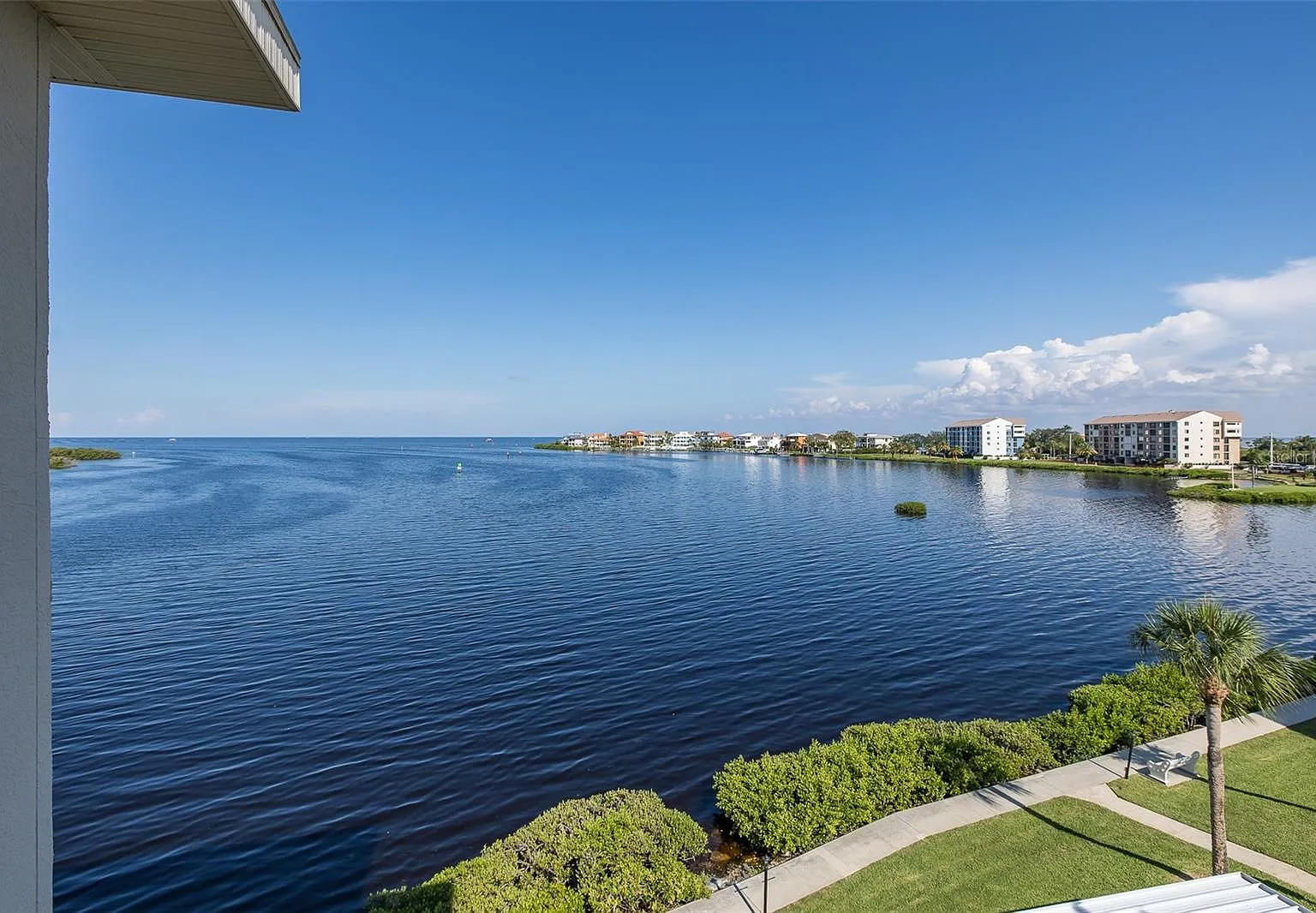 2 bed, 1578 sqft, $2,800 — Photo 1