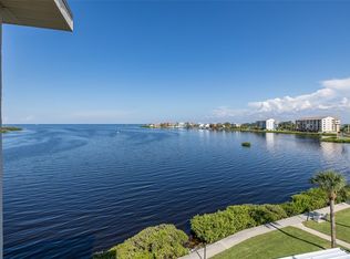 8150 Brent St APT 748, Port Richey, FL 34668