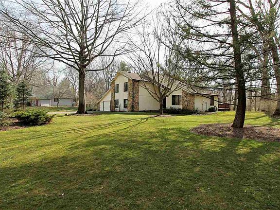 3rd image of 57 Lancelot Ct