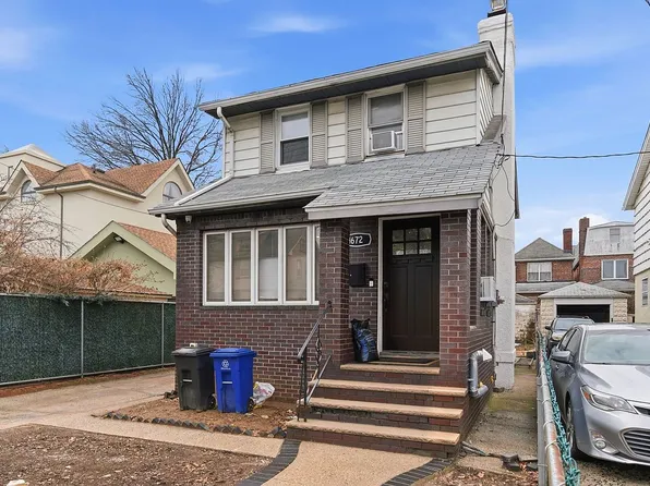 1672 Hendrickson St, Brooklyn, NY 11234