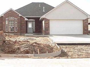540 Katelyn, Mustang, OK 73064