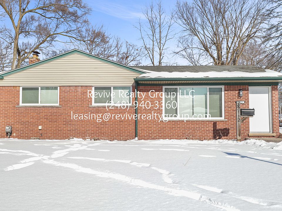 1st image of 32112 Pembroke St