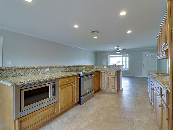 5th image of 8355 E Earll Dr