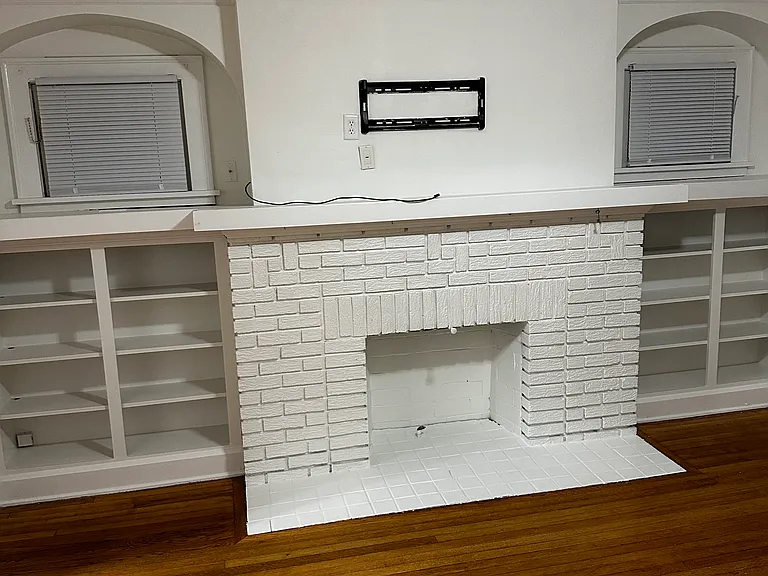 15629 Delaware Ave #UP — Photo 4