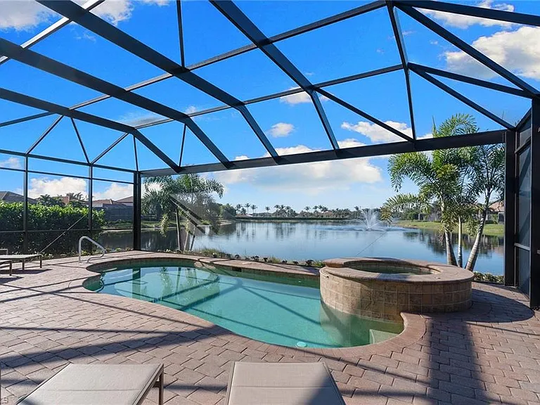 6597 Caldecott Dr — Photo 29