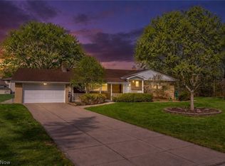 6617 Kingswood Dr, Mayfield Hts, OH