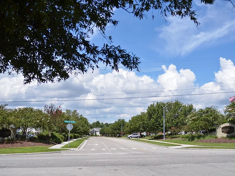 4140 Breezewood Dr #201 — Photo 18