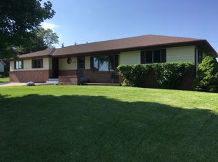 508 W 4th St, Mclean, NE 68765