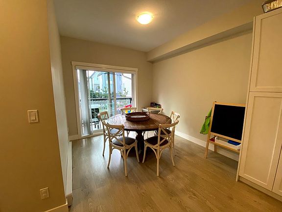 3rd image of 20498 82nd Ave #35