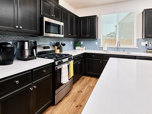 4th image of 1333 Renewal Ln