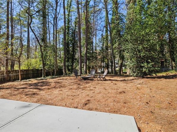 3732 Summitridge Dr, Atlanta, GA 30340