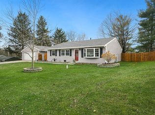 168 NW Hills Dr, Valparaiso, IN 46385