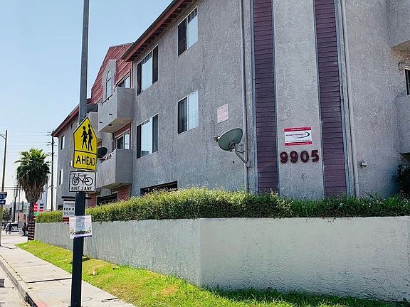2nd image of 9905 S Broadway #10221546
