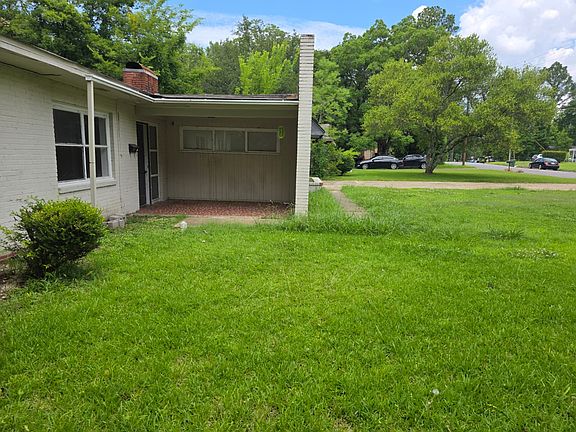 2nd image of 3614 Bridlewood Dr