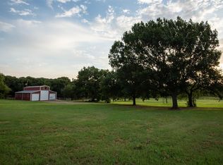 2602 W Sherman Dr, Aubrey, TX 76227