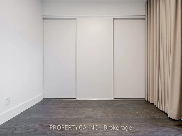 6 Greenbriar Rd #106 — Photo 20
