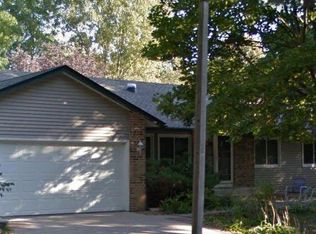 12240 70th Ave N, Maple Grove, MN 55369