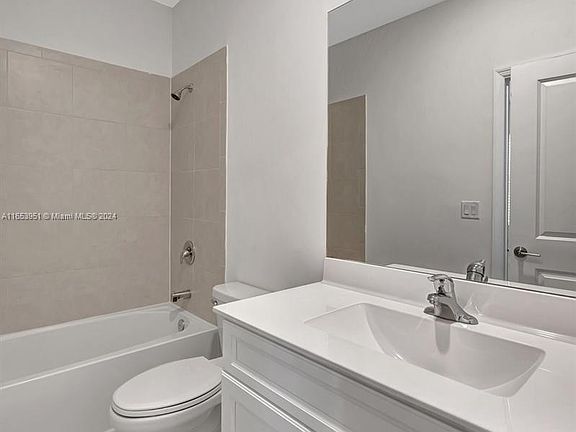 3rd image of 1857 SE 26th Ter