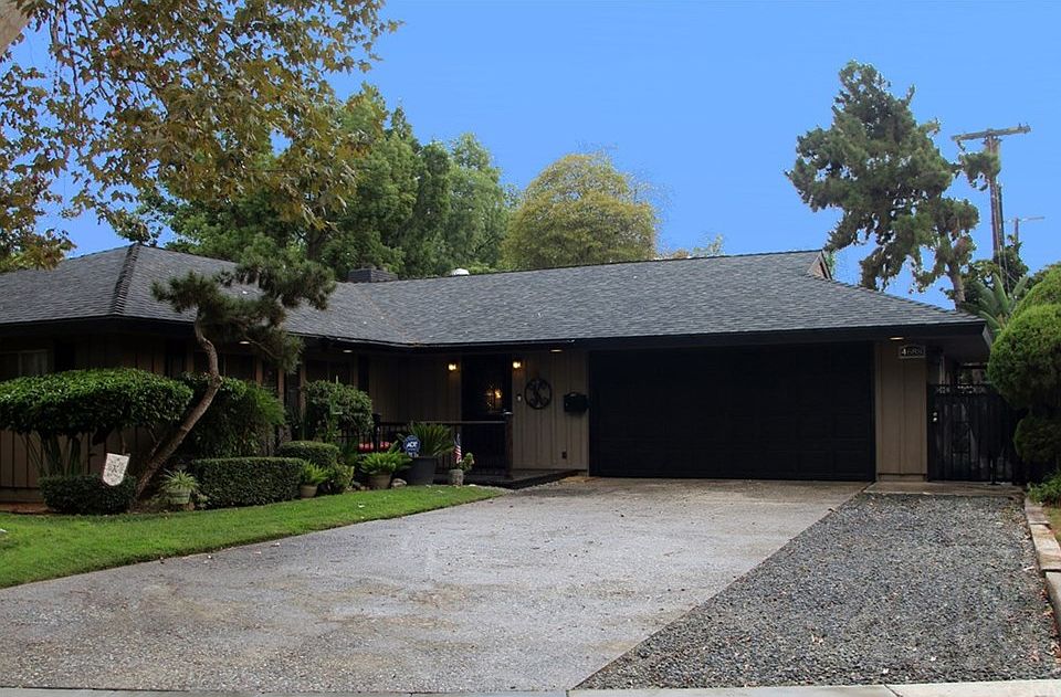 2nd image of 4688 Cliffside Dr