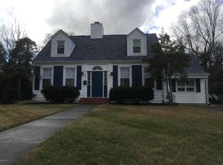 802 S Main St, Blacksburg, VA 24060